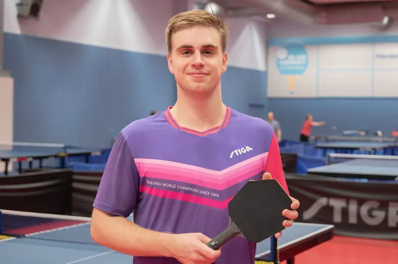 Kraftringen stärker sitt engagemang för hållbar utveckling och lokala förebilder genom ett nytt samarbetsavtal med bordtennisstjärnan Truls Möregårdh. Partnerskapet bygger på gemensamma värderingar kring energi, framåtanda och hållbarhet – både i sporten och i samhället.