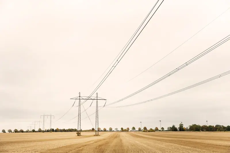 För boende i Torsås och Hallabro har elförsörjningen blivit betydligt bättre det senaste årtiondet. Det visar ny statistik som rapporterats till Energimarknadsinspektionen.